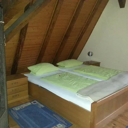 Blaues Haus 3*