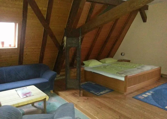 Blaues Haus Hotell 3*